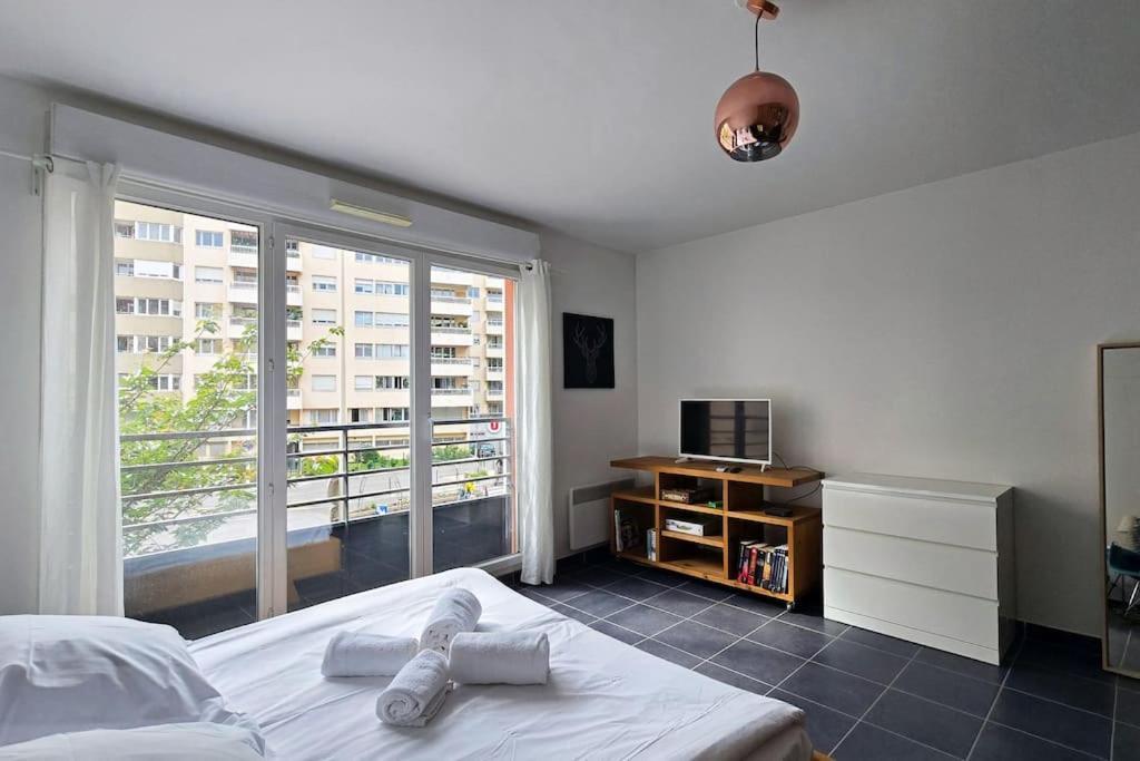 Bnbgones - Le Cosy Saint Louis - Metro Jean Mace Et Saxe Gambetta Lyon Exteriör bild